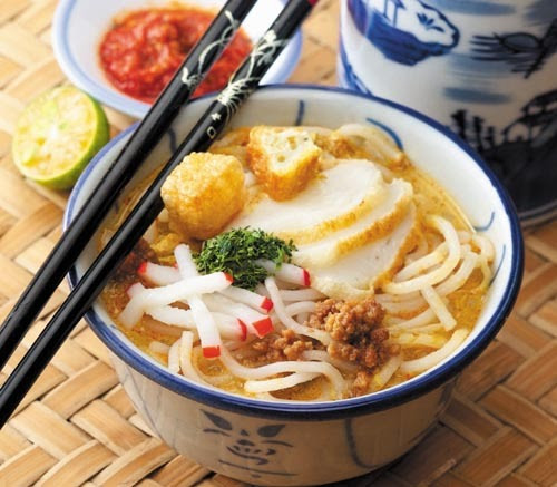 laksa in singapore. Curry laksa is a coconut curry