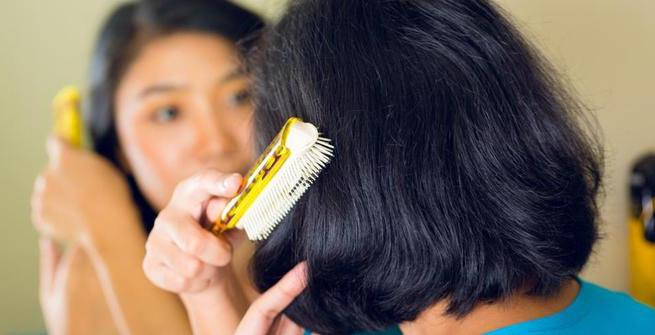 Cara Alami Membasmi Kutu Rambut sampai Ketelur-telur nya