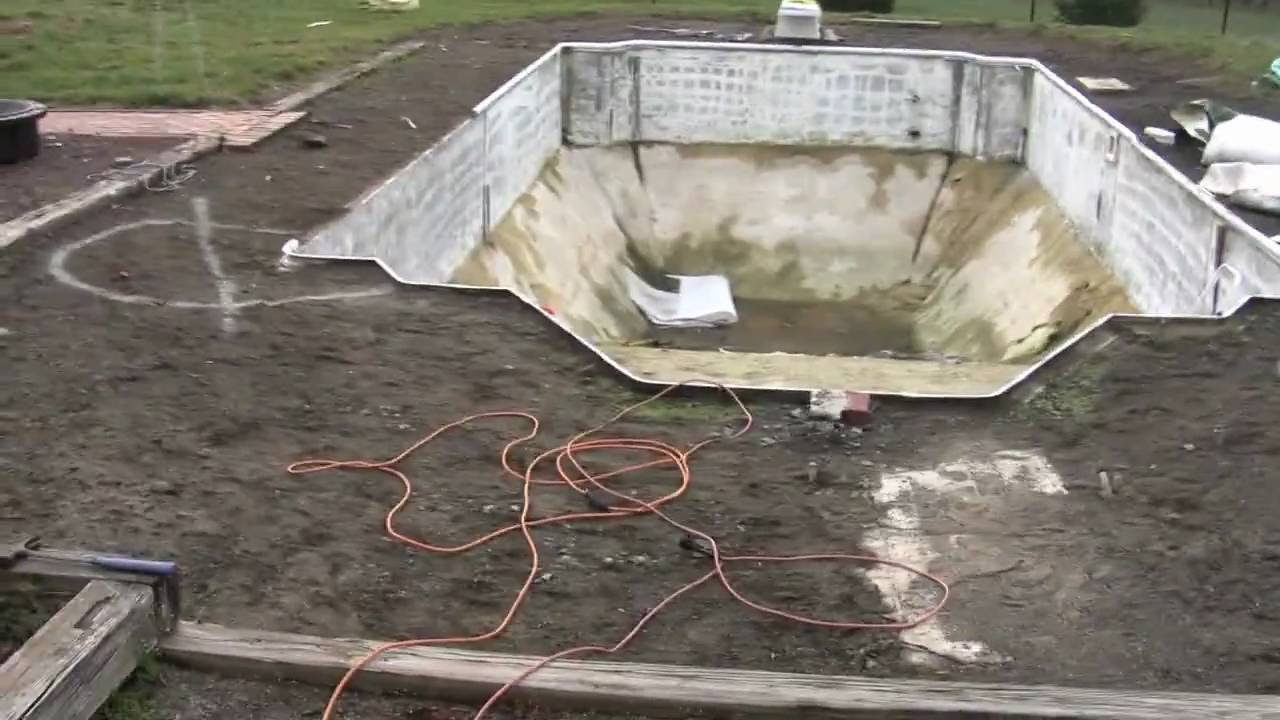 How to fill in swimming pool