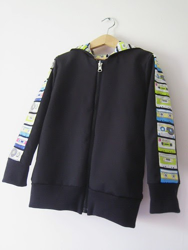 cassette hoodie reverse