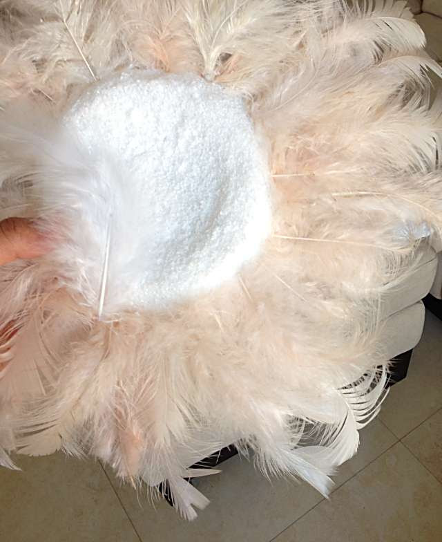 Juju hat decor diy feathers