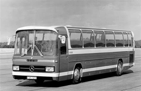 mercedes benz    rhp