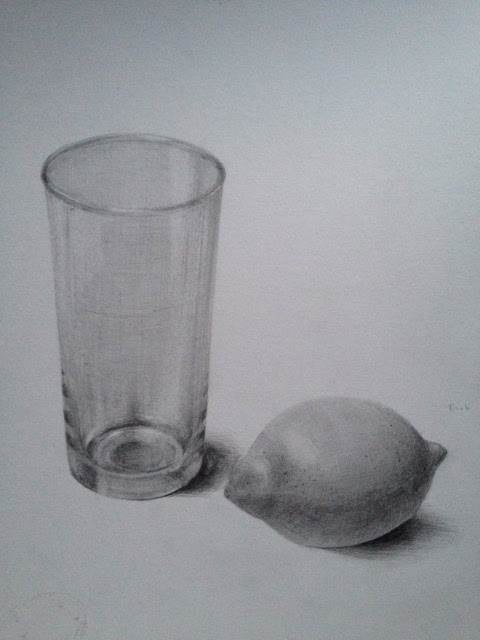 鉛筆デッサン グラスとレモン A Glass And Lemon Drawn By Pencils Crayons Et Papier 鉛筆と紙と