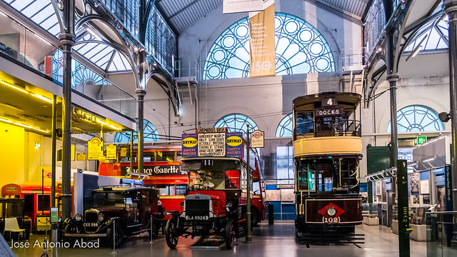 Austin Low Loader Taxi, 1936, B340 1911, electric tram No 102, 1910