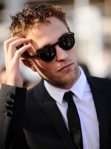 Robert Pattinson with sunglasses - Robert Pattinson 