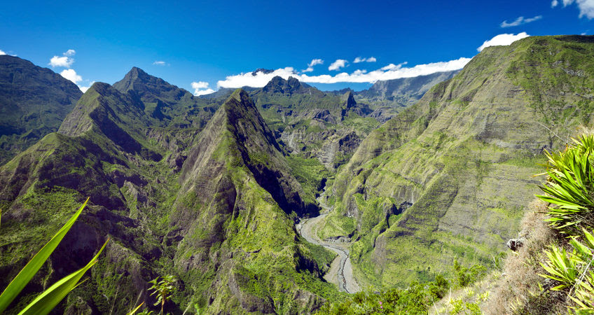 La Reunion Une Ile Paradisiaque Au Large De L Ocean Indien