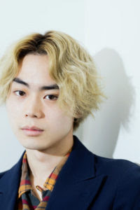 メンズ 男性の初めての髪を染めるやり方を美容師が教えます 髪トレブログ