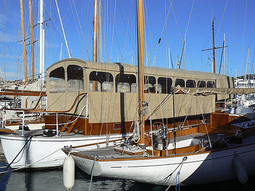 bateaux sur le port.jpg
