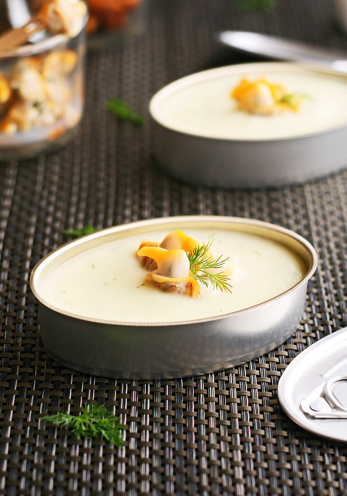 crema de col y nabo con berberechos