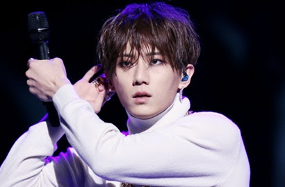 Cube mengumumkan, Akan mendebutkan ulang boy grup Beast http://ift.tt/20kt43r - Berita Terkini Beast Terbaru Hari Ini -Lima member Beast yaitu Yoon Doo Joon, Yong Jun Hyung, Yoseob, Kikwang dan Dongwoon tak melanjutkan kontrak mereka dengan Cube Entertainment dan membentuk agensi independen. Sayangnya, lima member ini tak bisa menggunakan nama Beast karena hak cipta nama dan lagu-lagu mereka dipegang oleh Cube. 