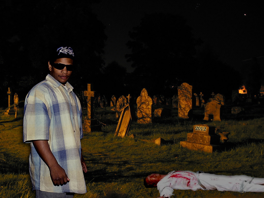 Thread: Pic of Eazy-E, Muthaphukkin Psycho (Edited Pic)
