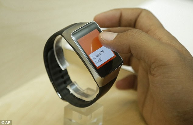 Hotel chains are developing apps that allow smartwatches to act as room keys 