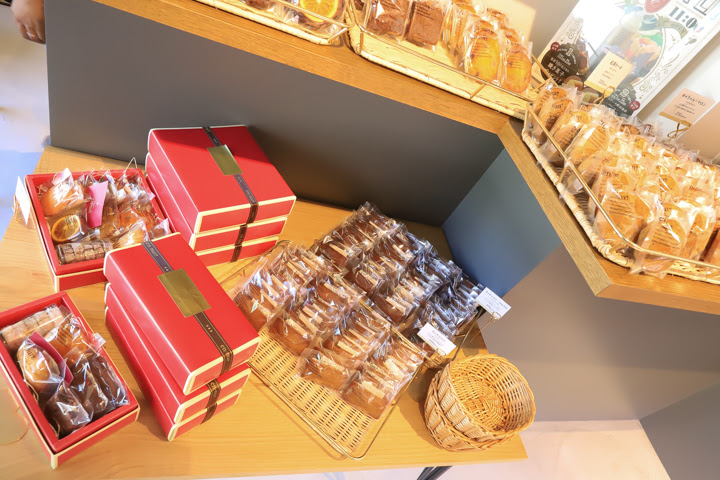 本日オープンのケーキ屋さん En Nui アンニュイ 六甲登山口 神戸市灘区のむらまつ歯科院長の徒然日記