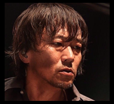 冨永義之の結婚した嫁と子供と過去の病気 宮本との仲と関係 画像 ドラマが遅れてライブ中にキレられた Rock Note