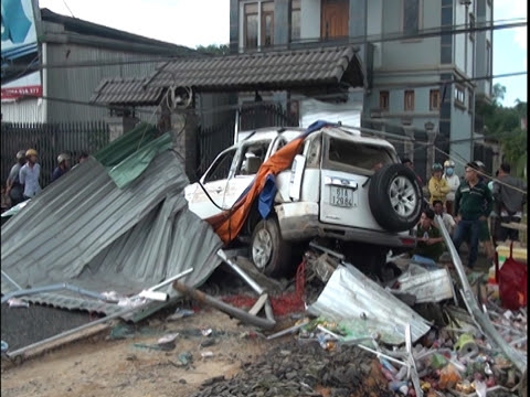 Hình ảnh Khởi tố vụ tai nạn giao thông 3 người chết ở Bình Phước số 1