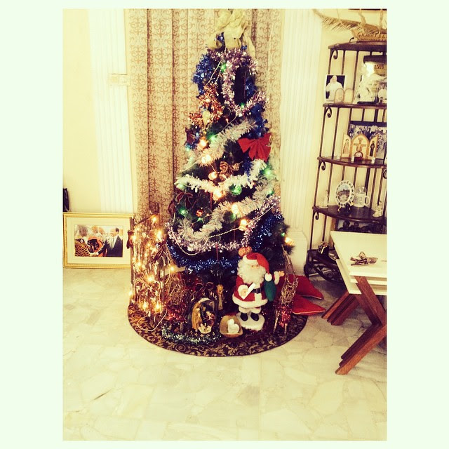 #MerryChristmas to all of you! Wishing you all a wonderful time with your friends and families. Christmas is a time for forgiveness and reconciliation.           Tree🌲 by my little cousins and I. #Family #Home #Yaounde #Cameroon #Christmas