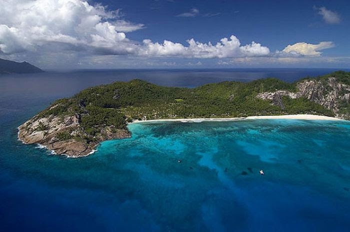 Beautiful Private Island in the Seychelles (48 pics)