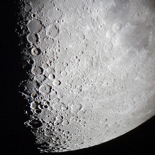 pictures of moon. at the Moon#39;s surface.