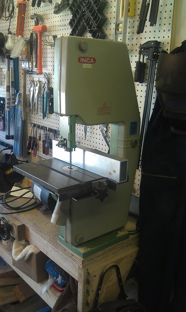 Inca Bandsaw Fence – Part 3 – The Fence – GarageSandals