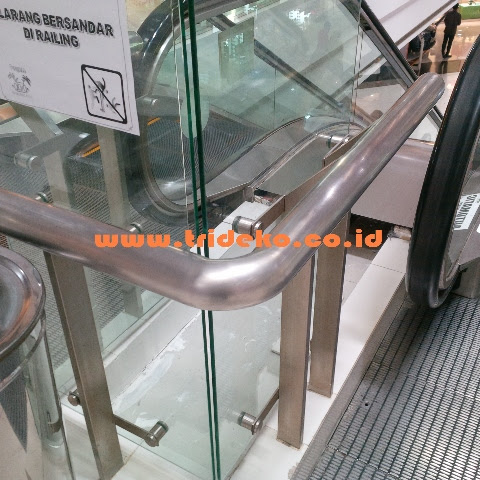railing kaca mall bintaro railling kaca railling tangga railing kaca mall bintaro railling kaca railling tangga