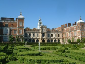 ハットフィールド ハウス Hatfield House Reading レディング滞在日記 楽天ブログ