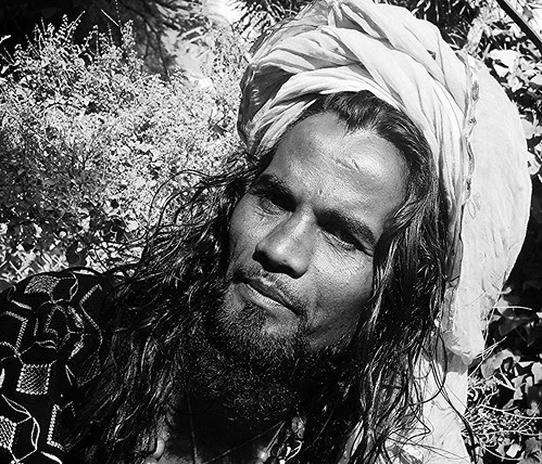 Hassan Ganda Don Jaun Baba Rafaee by firoze shakir photographerno1