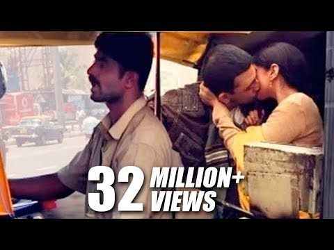 Autowallas On Couples Kissing In Rickshaw. See What They Do In This Situation