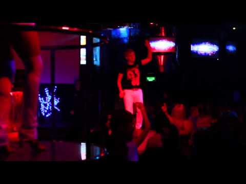Paul Vinitsky - Singing Live 'Unlucky Line' @ 'Invincible Tour' on Sakhalin, RU (22-10-2011)