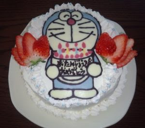 ゆみクローバー キャラクターケーキ ドラえもん 手作り スイーツ