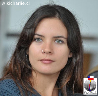 Camila Vallejo - WikicharliE