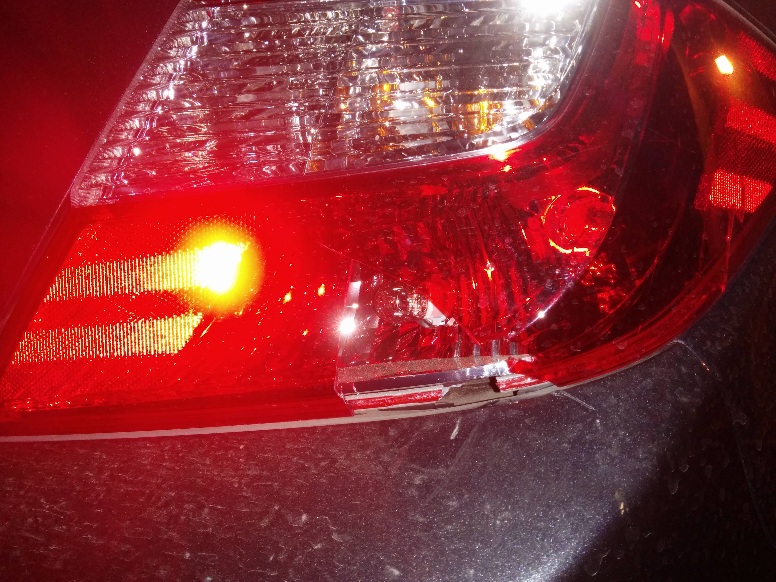 Chipped Taillight | 9th Gen Civic Forum