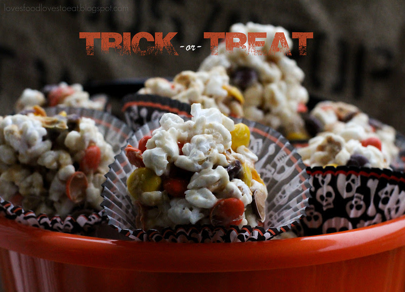 Halloween Peanut Butter Marshmallow Popcorn Balls// Loves Food, Loves to Eat