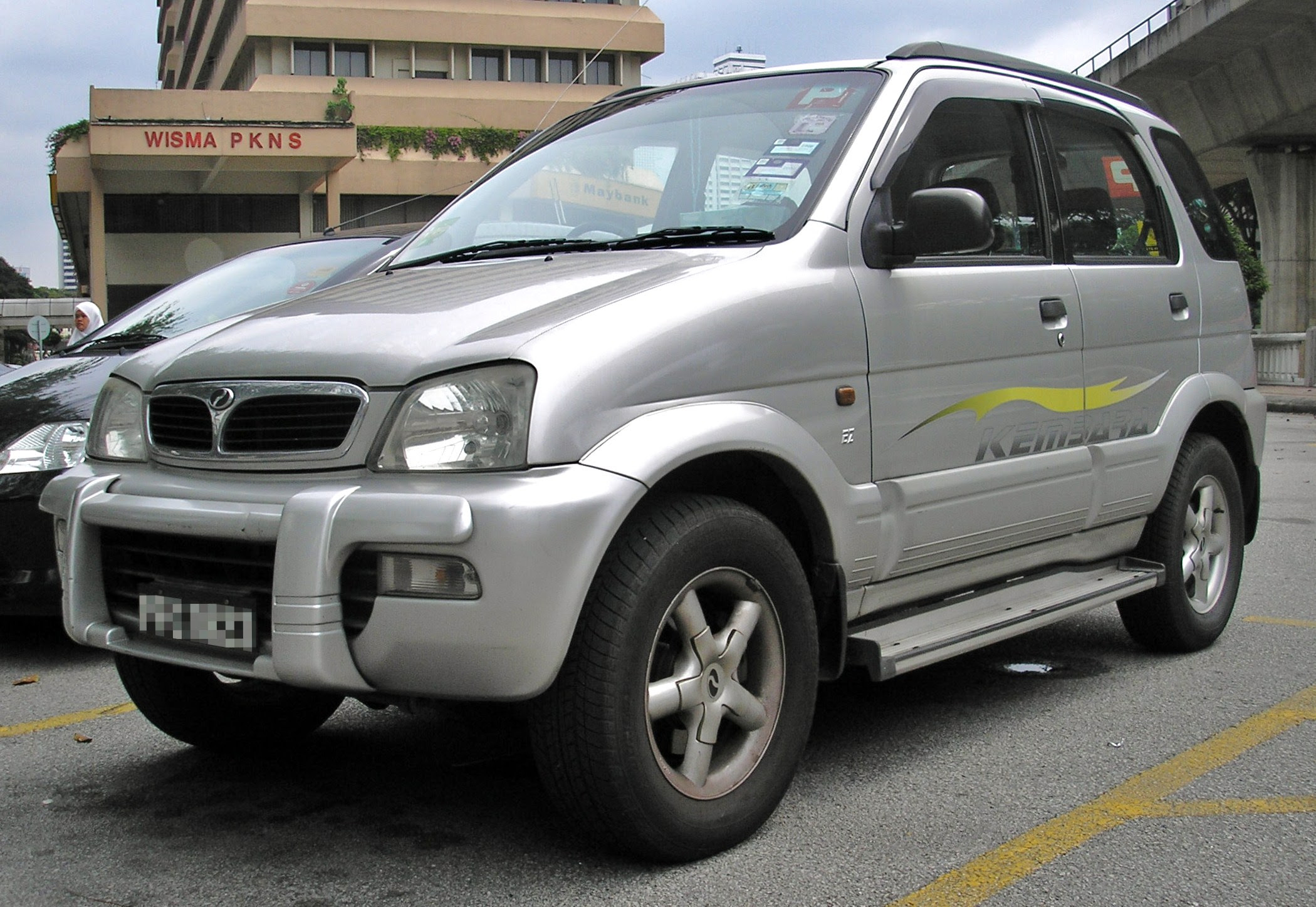 File:Perodua Kembara, Kuala Lumpur.jpg