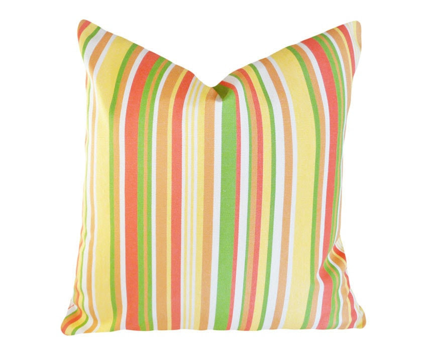 Popular items for SUNBRELLA PILLOWS on Etsy