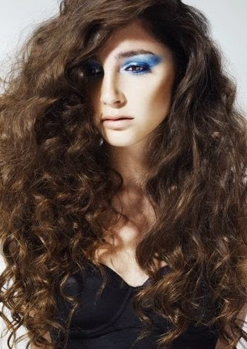 60 Model Rambut  Keriting  Gantung  Asli dan Permanen Terbaru 