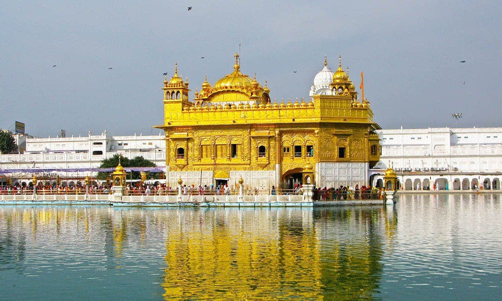 Golden Temple history in Hindi | स्वर्ण मंदिर इतिहास और रोचक बाते Golden Temple history in Hindi | स्वर्ण मंदिर इतिहास और रोचक बाते, golden temple ke bare mein batao, golden temple ke bare mein information