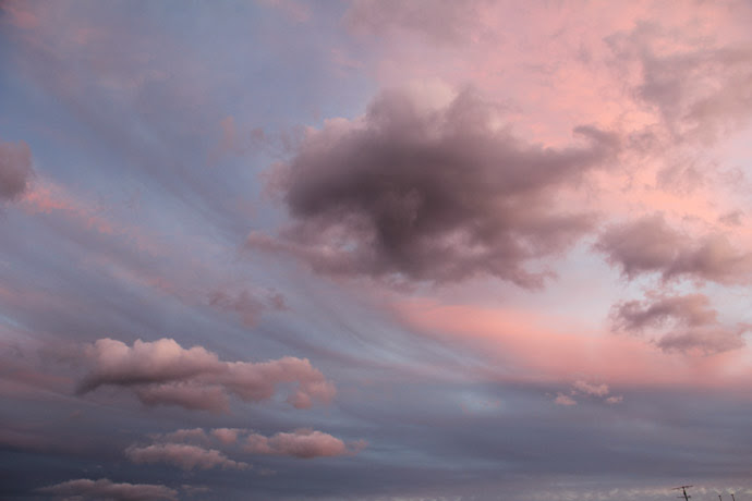 昨日 １２日 の夕焼け空 京都を歩くアルバム