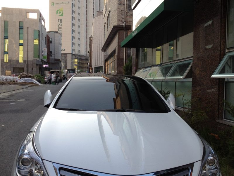 フロントガラスが暗い車が多い韓国 交通