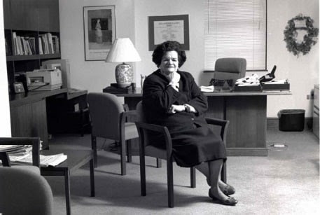 Vola Lawson in the Alexandria city manager's office, a post she held from 1985 to 2000. She was reported to be the first woman to run a local government in the Washington area. (City of Alexandria)