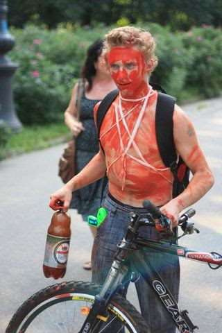 Zombie Walk in Saint Petersburg, Russia (85 pics)