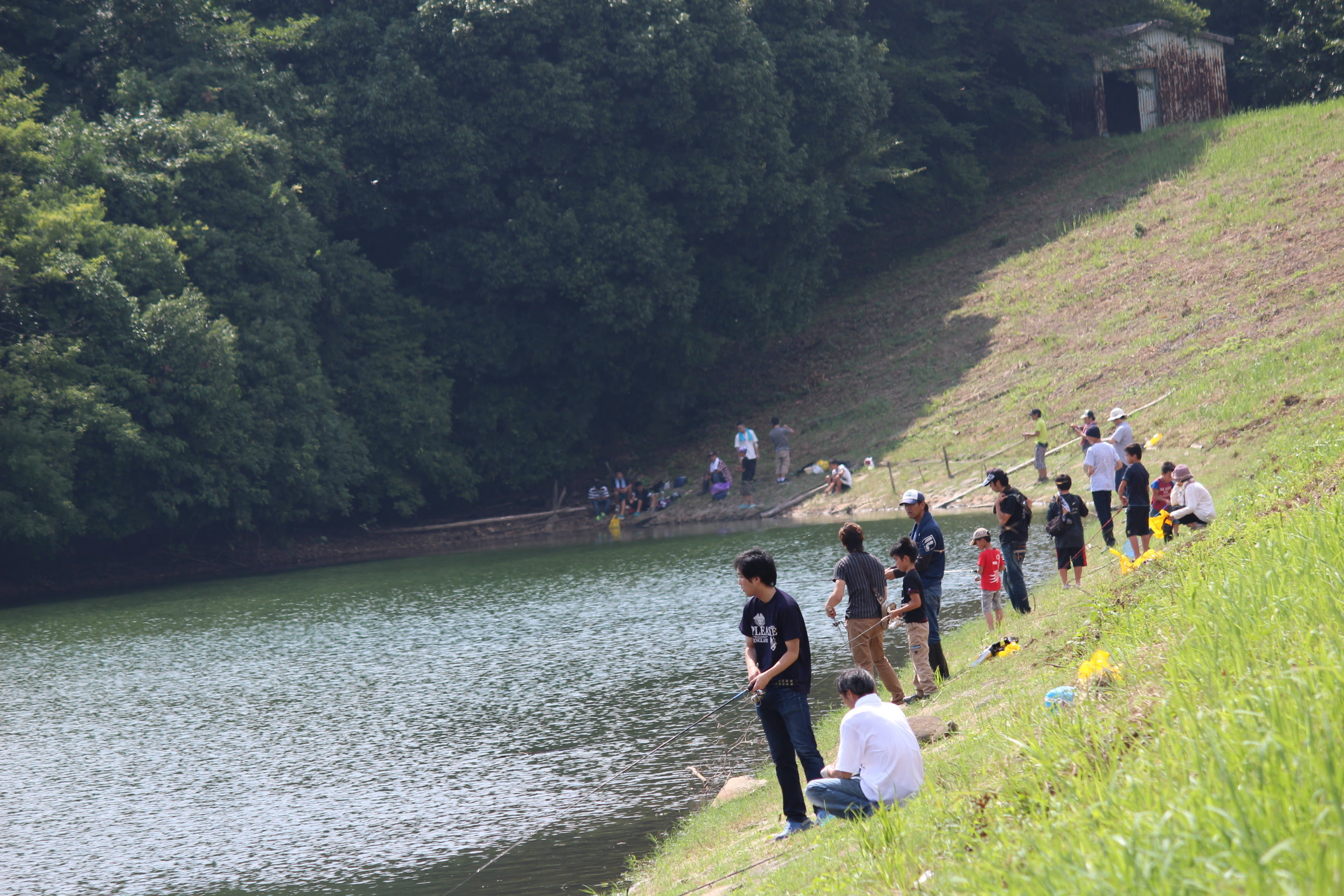 ブラックバス ブルーギル釣り大会 犬山ダム 黒木町観光協会