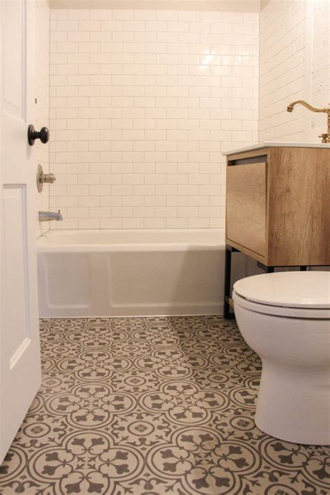 With travertine tile in your home, you'll be surrounded by the understated beauty of natural stone's texture and warmth. Pattern Bathroom Flooring: Sheet Vinyl, Tub Surround: Tile