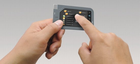USB2USB數據轉存器推出配備OLED觸摸屏