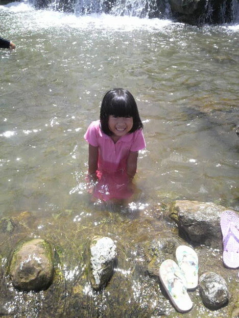娘とダムで水遊びなぅ お着 写真共有サイト フォト蔵