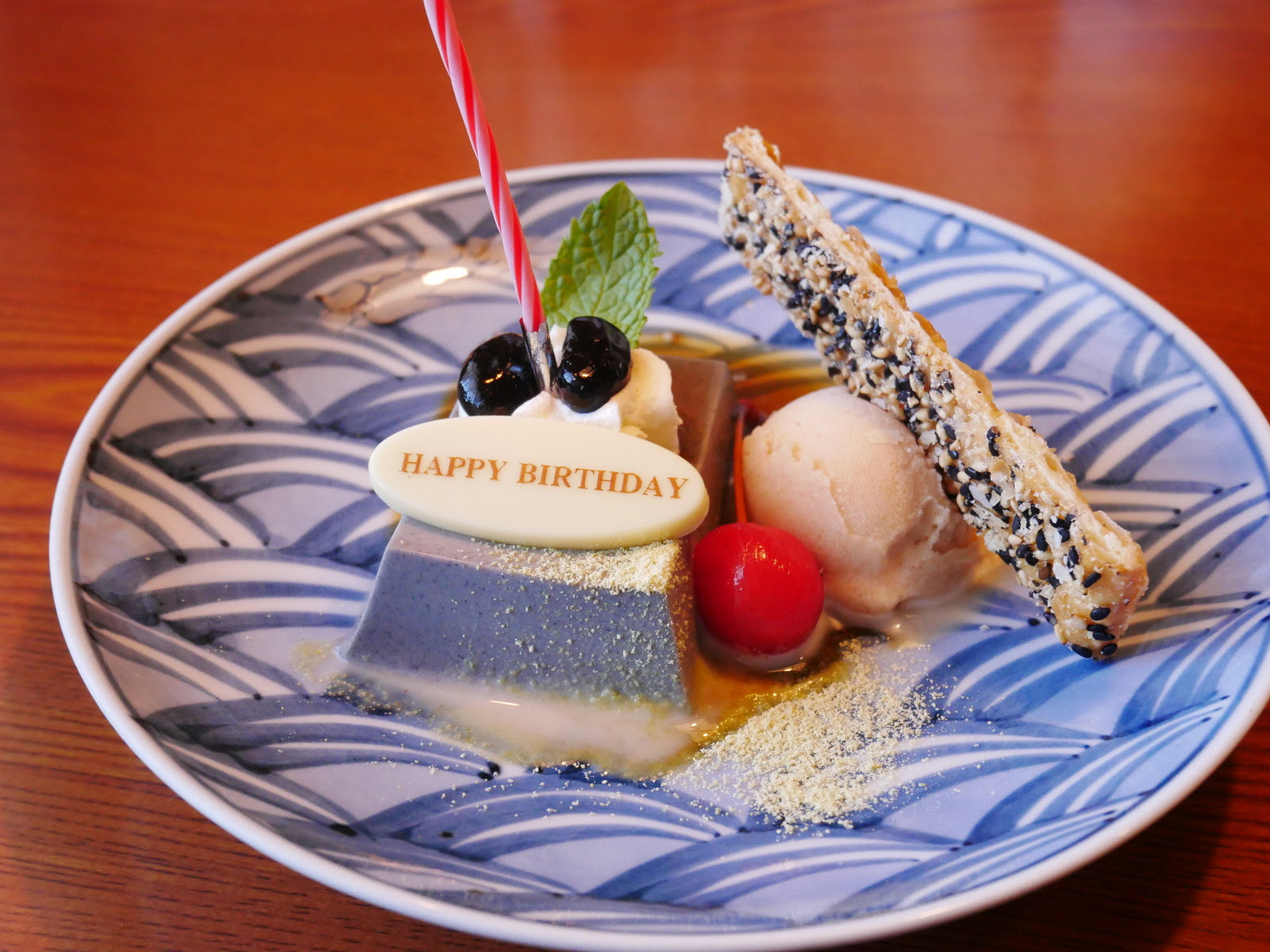 最高ディズニー レストラン 誕生 日 サプライズ ディズニー画像