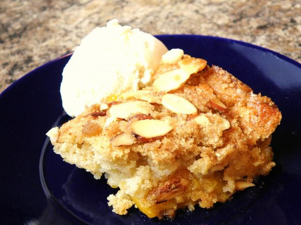 Cracker Barrel Peach Cobbler With Almond Crumble Topping. Photo by Mommy2FourSuperKidz