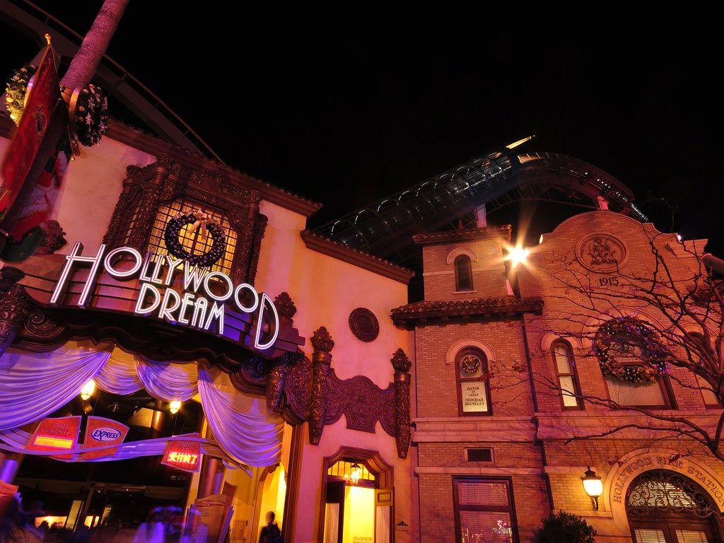 Usj ユニバーサル スタジオ ジャパン 夜のクリスマスイルミネーションの写真 壁紙