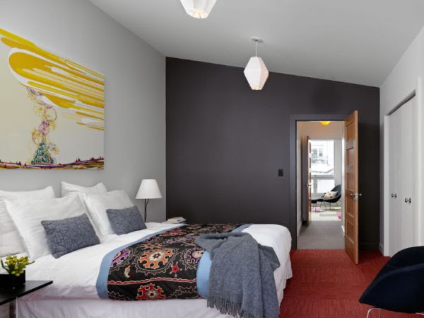 How to decorate a bedroom with grey walls