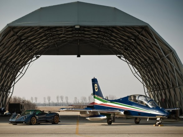 Geneva 2010 Pagani Zonda Tricolore Specification review design
