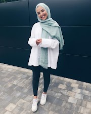 43+ Inspirasi Hijab Fashion For Short Girl, Model Hijab